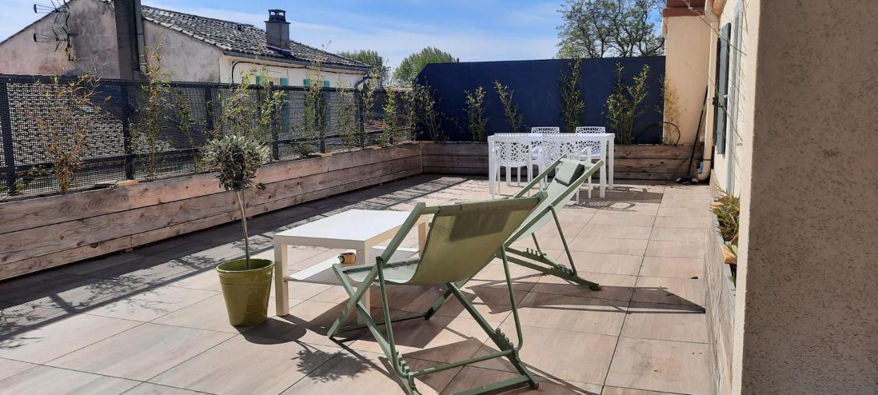 Studio Avec Terrasse Arles Zewnętrze zdjęcie